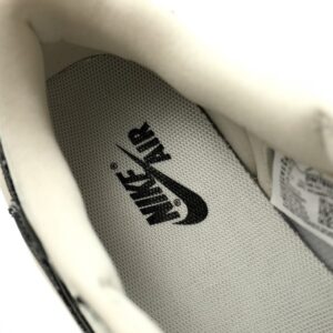 【AT13240】ルイ·ヴィトン x ナイキ エアジョーダン1 ロー スニーカー | Nike x Louis Vuitton