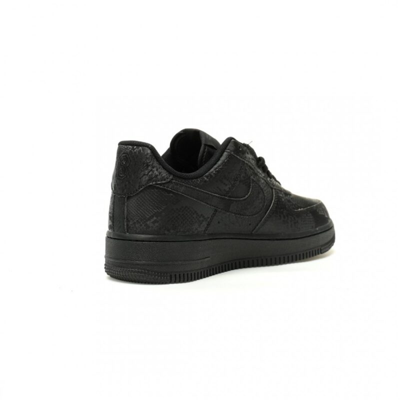 【AT13336】ナイキ×コービー・ブライアント Air Force 1 Low 'トリプルブラック' スニーカー | Nike Kobe