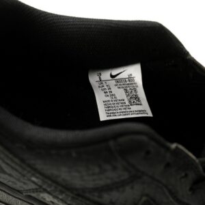 【AT13336】ナイキ×コービー・ブライアント Air Force 1 Low 'トリプルブラック' スニーカー | Nike Kobe