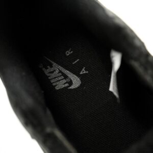 【AT13336】ナイキ×コービー・ブライアント Air Force 1 Low 'トリプルブラック' スニーカー | Nike Kobe