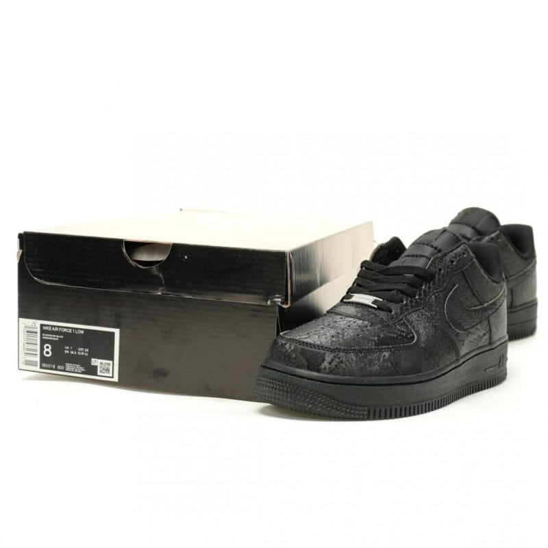 【AT13336】ナイキ×コービー・ブライアント Air Force 1 Low 'トリプルブラック' スニーカー | Nike Kobe