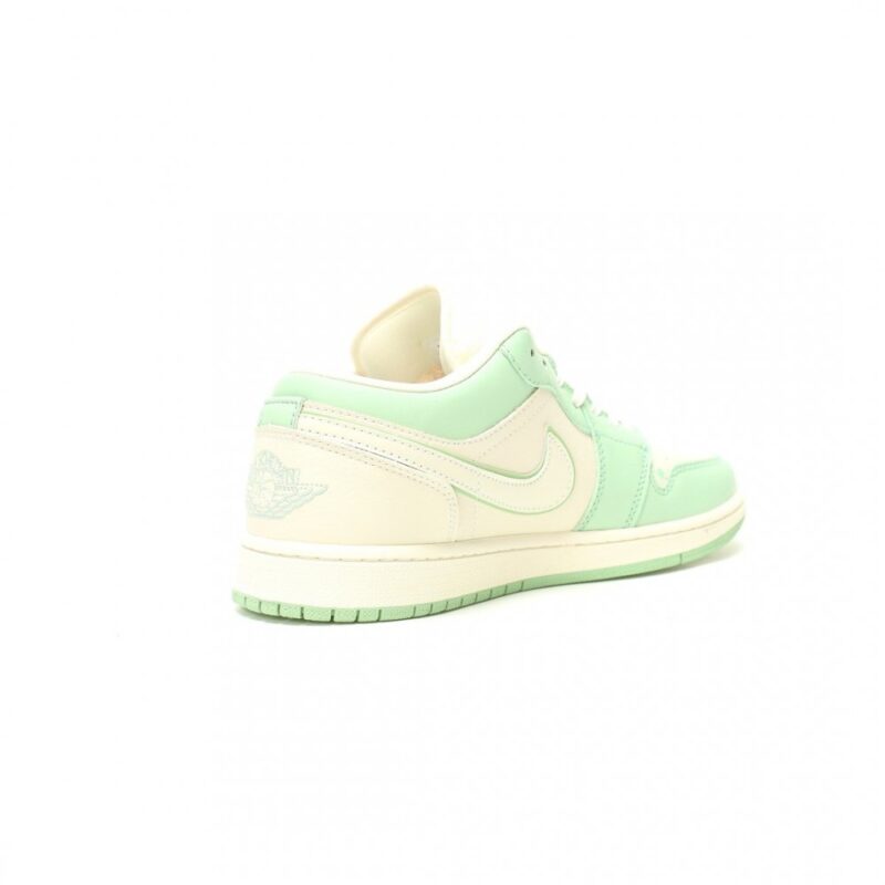 【AT13344】ナイキ エア ジョーダン 1 ロー OG x LABUBU カスタムコラボシューズ | Nike x Labubu