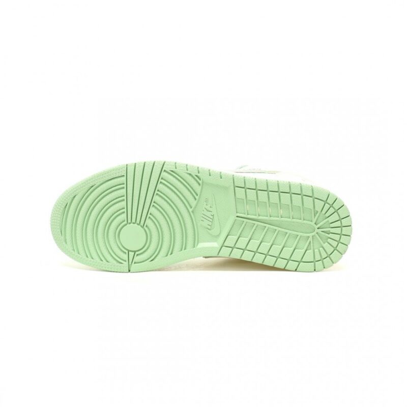 【AT13344】ナイキ エア ジョーダン 1 ロー OG x LABUBU カスタムコラボシューズ | Nike x Labubu