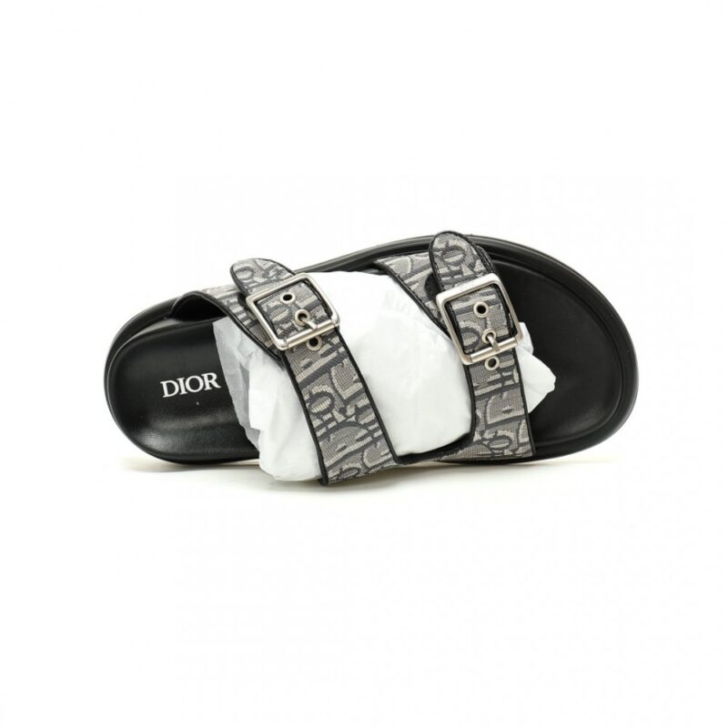 【AT13345】ディオールDiorオブリークプリントサンダル - 現代的なエレガンスとストリートファッションの融合 | Christian Dior