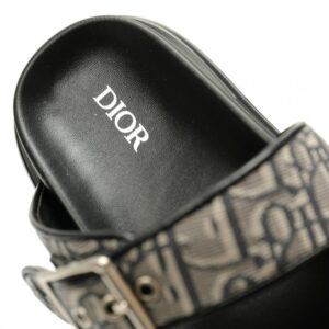 【AT13345】ディオールDiorオブリークプリントサンダル - 現代的なエレガンスとストリートファッションの融合 | Christian Dior