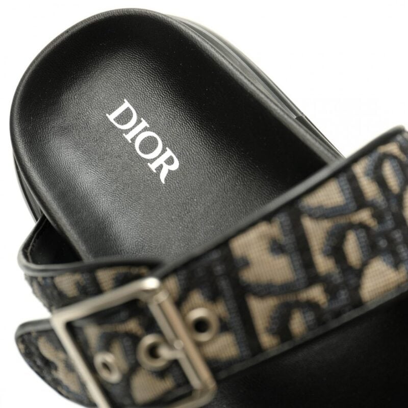 【AT13346】Dior Aquaシリーズ 黒色オブリークプリントサンダル - フランス高級ファッションブランドDiorの最新作 | Christian Dior