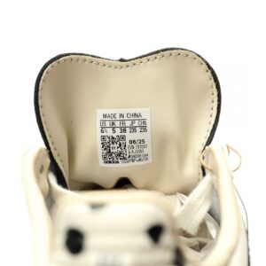 【AT13354】アディダス オリジナルス × ディズニー 101匹わんちゃんコラボ Samba OG スニーカー | Adidas Samba