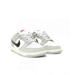 【AT13367】Nike SB Dunk Low Smoke Grey スケートボードシューズ | Nike Dunk