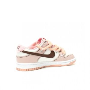 【AT13369】オフホワイトとナイキのコラボSB Dunk Lowローズカラースポーツシューズ | OffWhite x Nike