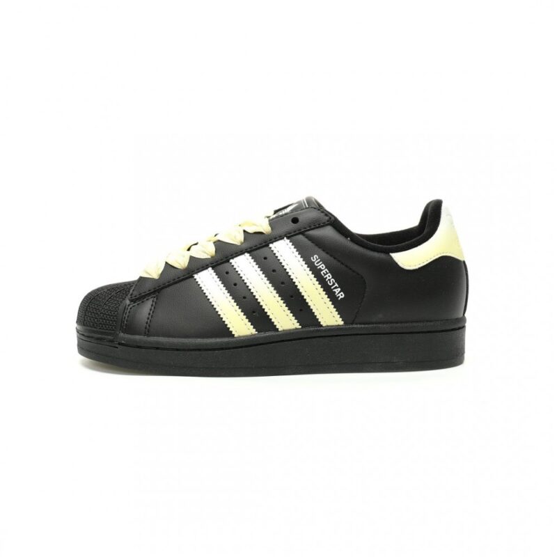 【AT13581】adidas OriginalsのスーパースターIIシェルトゥ | 黒から黄色へのグラデーションカラー | スエードレザーアッパー | Adidas Superstar