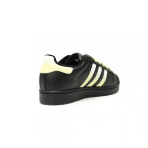 【AT13581】adidas OriginalsのスーパースターIIシェルトゥ | 黒から黄色へのグラデーションカラー | スエードレザーアッパー | Adidas Superstar