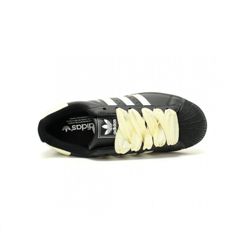 【AT13581】adidas OriginalsのスーパースターIIシェルトゥ | 黒から黄色へのグラデーションカラー | スエードレザーアッパー | Adidas Superstar