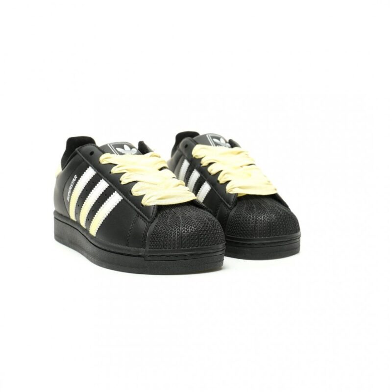 【AT13581】adidas OriginalsのスーパースターIIシェルトゥ | 黒から黄色へのグラデーションカラー | スエードレザーアッパー | Adidas Superstar
