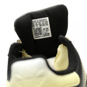 【AT13581】adidas OriginalsのスーパースターIIシェルトゥ | 黒から黄色へのグラデーションカラー | スエードレザーアッパー | Adidas Superstar