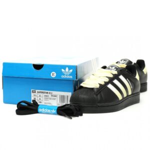【AT13581】adidas OriginalsのスーパースターIIシェルトゥ | 黒から黄色へのグラデーションカラー | スエードレザーアッパー | Adidas Superstar
