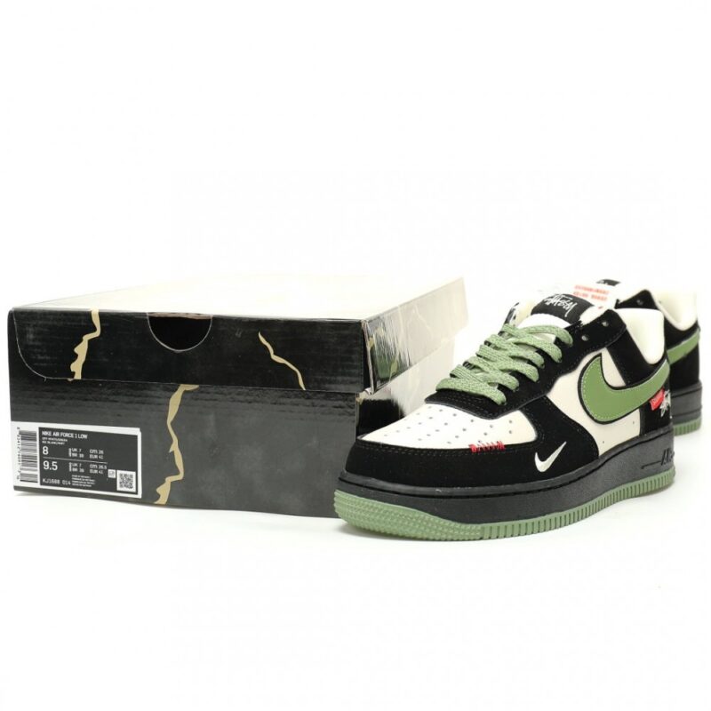 【AT13592】Nike x Stussy Air Force 1 '07 Low コラボ限定 リザードレザースニーカー | Nike x Stussy