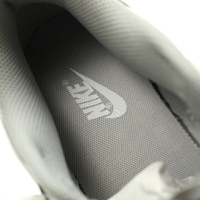 【AT13594】ナイキ SB ダンク Low x Off-White コラボ スニーカー | OffWhite x Nike