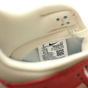 【AT13972】Nike SB Dunk Low LABUBUコラボカスタムシューズ | Nike x Labubu