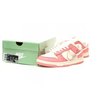 【AT13972】Nike SB Dunk Low LABUBUコラボカスタムシューズ | Nike x Labubu
