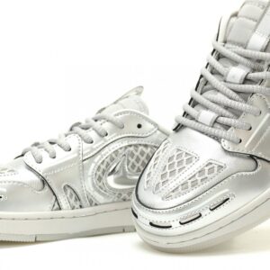 【AT13974】ナイキ・エア・ジョーダンAJ1 ロー メタリックシルバー バスケットボールシューズ | Nike Air Jordan