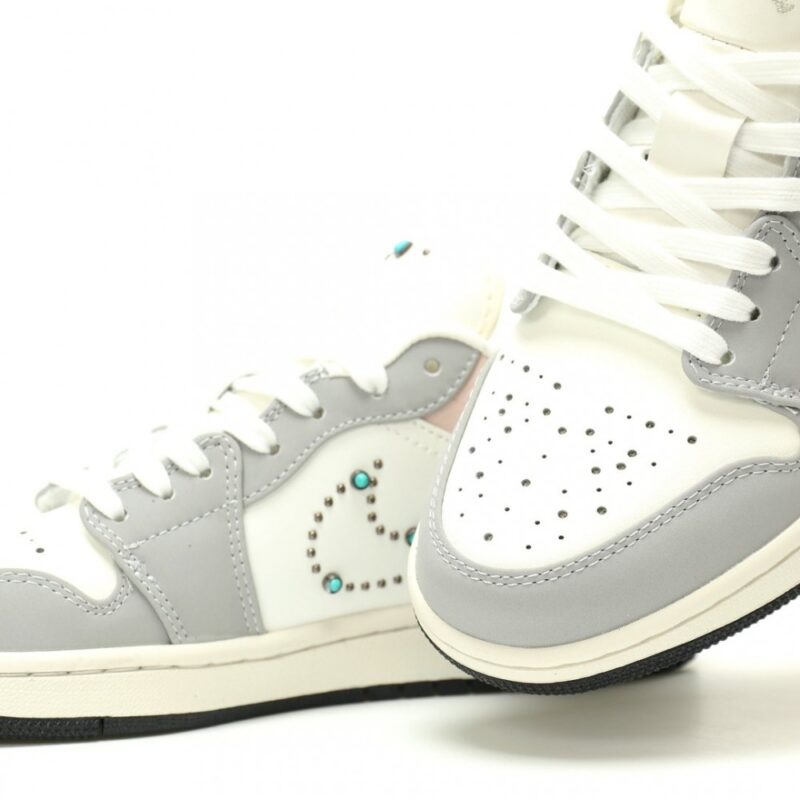 【AT13975】ナイキ エア ジョーダン 1 ロー 'ターコイズ' スニーカー | Air Jordan