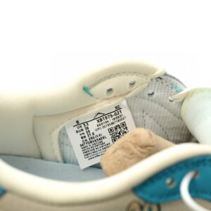 【AT13976】NIKEナイキ x LABUBUラブブ コラボ Air Jordan 1 Low OG スニーカー | Nike x Labubu