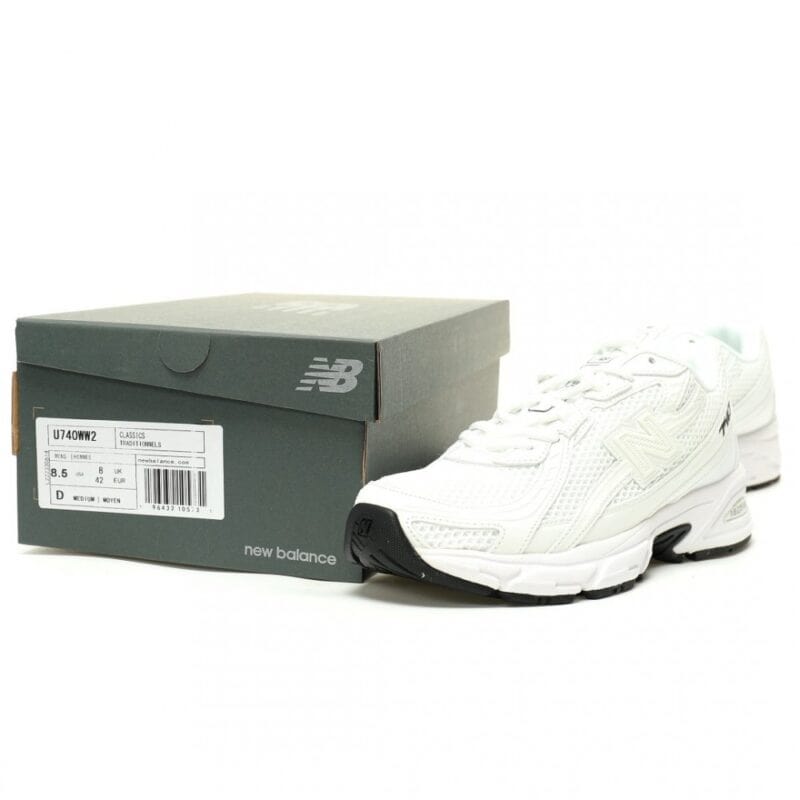 【AT13992】New Balance MR740シリーズランニングシューズ - レトロなダディシューズデザインと快適性を兼ね備えたランニング用スニーカー | New Balance