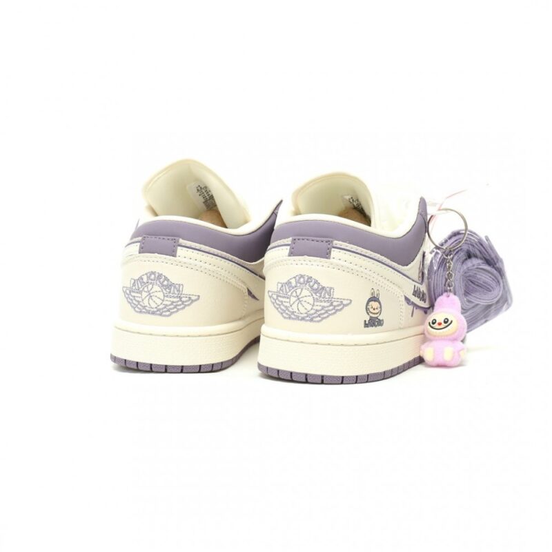 【AT14005】Nike Air Jordan 1 Low OG x LABUBU カートゥーンアートスニーカー | Nike x Labubu