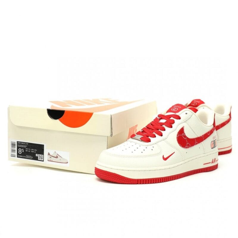 【AT14040】グッチ x ナイキ Air Force 1 Lowコラボスニーカー | Nike x Gucci
