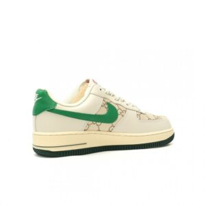 【AT14041】ナイキ x グッチ Air Force 1 Lowスニーカーコラボ - ファッションとスポーツの融合 | Nike x Gucci
