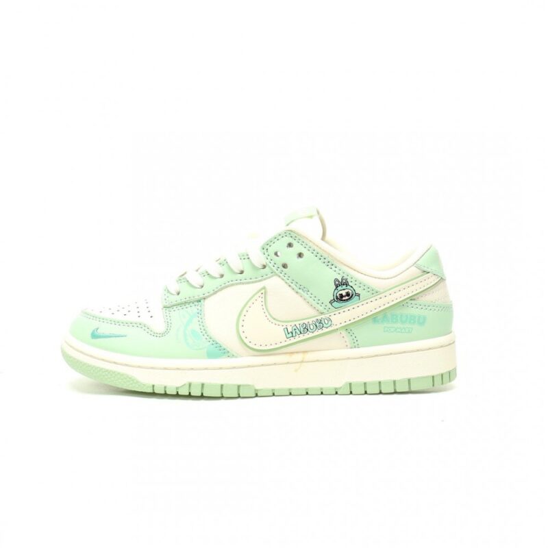 【AT14046】Nike SB Dunk Low LABUBUコラボレーション特別カスタムシューズ | Nike x Labubu