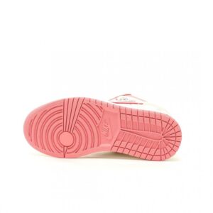 【AT14047】Nike × LABUBU コラボ ローカットスニーカー | Nike x Labubu