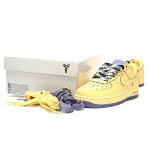 【AT14081】ナイキ Nike Air Force 1 × コービー・ブライアントコラボスニーカー - パープル＆ゴールドカラー | Kobe