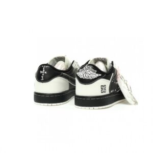 【AT14094】ナイキ x ジバンシィ x トラヴィス・スコットのコラボエアジョーダン1ローエモーション | Travis Scott Nike