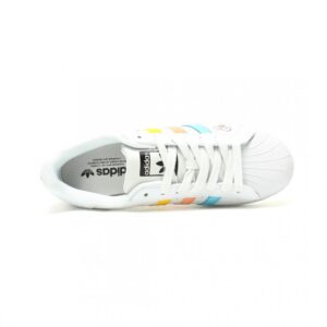 【AT14099】カウズとAdidas Originalsコラボのスーパースター スニーカー レザーアッパー素材、快適なサポート付き | Superstar