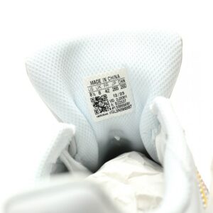 【AT14099】カウズとAdidas Originalsコラボのスーパースター スニーカー レザーアッパー素材、快適なサポート付き | Superstar