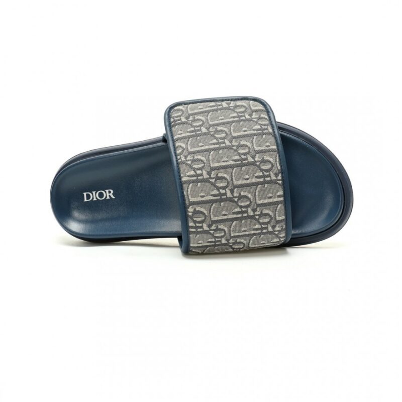 【AT14114】DiorのAquaコレクションサンダル-高級ファッションと快適さの融合 | Dior