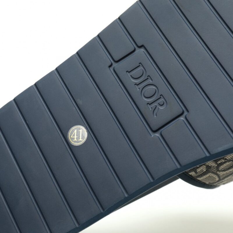 【AT14114】DiorのAquaコレクションサンダル-高級ファッションと快適さの融合 | Dior