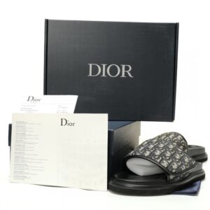 【AT14115】ディオール(Dior)のAquaシリーズサンダル - フランス高級ファッションブランドの贅沢な革命 | Dior Paris