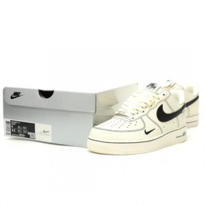 【AT14263】ナイキ Air Force 1 By Youカスタムローカットシューズ | Nike Air Force 1
