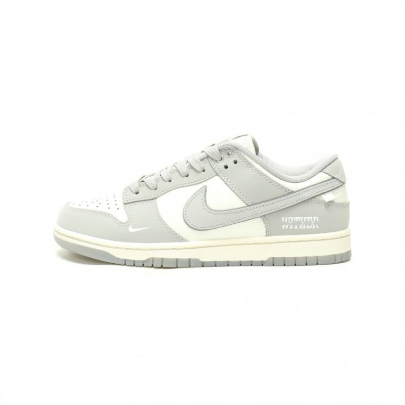 【AT14265】Nike SB Dunk Low クラシックな煙灰色とオフホワイトのスケートボードシューズ | Nike Dunk