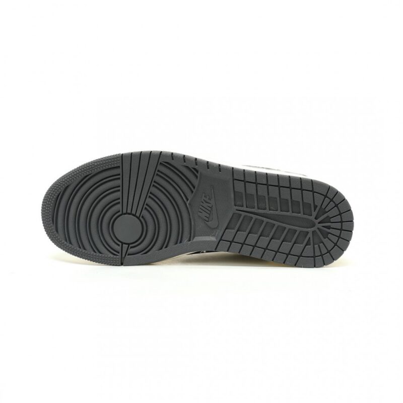 【AT14269】ナイキ エア ジョーダン 1 x ザ ノースフェイス x トラビス スコット スニーカー | Nike x The North Face