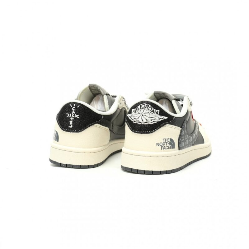 【AT14269】ナイキ エア ジョーダン 1 x ザ ノースフェイス x トラビス スコット スニーカー | Nike x The North Face