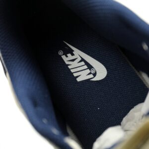 【AT14317】ナイキSBダンクローシリーズ ダンク低 キャッチャー、反逆精神、独自の都市ファッションを提供 | Dunk