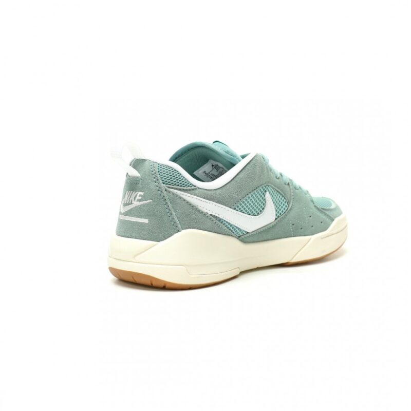 【AT14322】ナイキジョーダンCMFT Eraシリーズローカットカジュアルスポーツシューズ | Nike Jordan