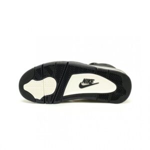 【AT14323】ナイキ×BMXレジェンド ナイジェル・シルヴェスター共同モデル AJ4 スニーカー | Air Jordan