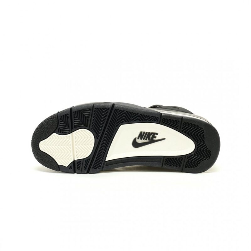 【AT14323】ナイキ×BMXレジェンド ナイジェル・シルヴェスター共同モデル AJ4 スニーカー | Air Jordan