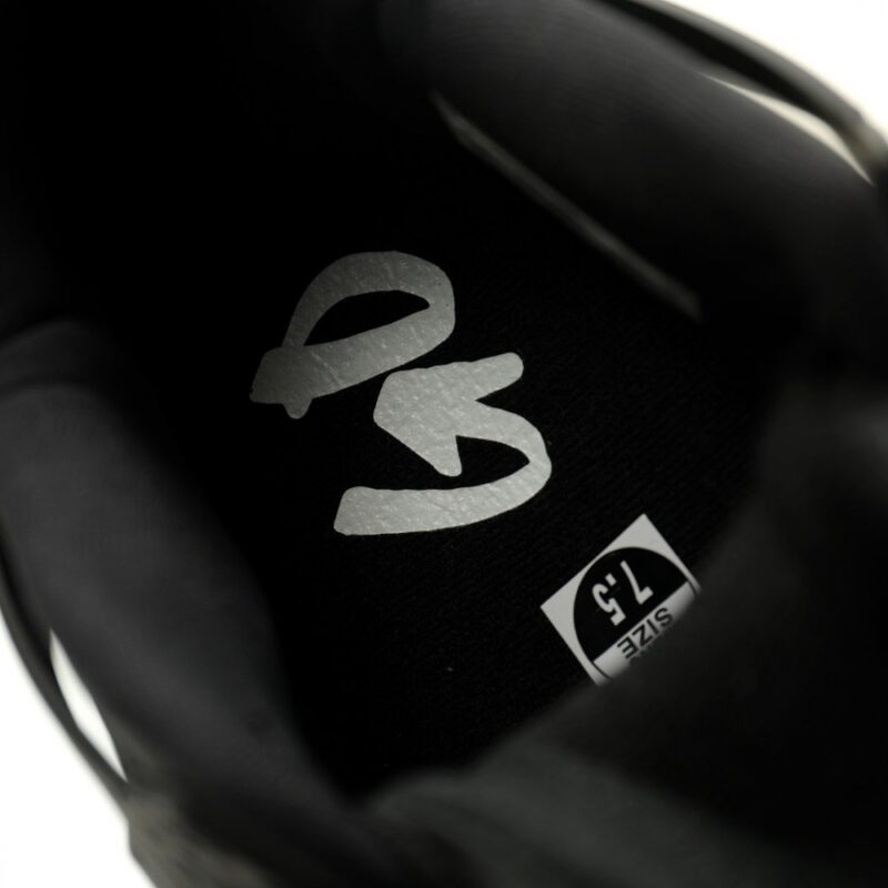 【AT14323】ナイキ×BMXレジェンド ナイジェル・シルヴェスター共同モデル AJ4 スニーカー | Air Jordan