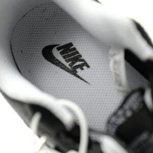 【AT14336】ナイキ×ルイ・ヴィトントレンディなブラック＆ホワイトスニーカー | Nike x Louis Vuitton