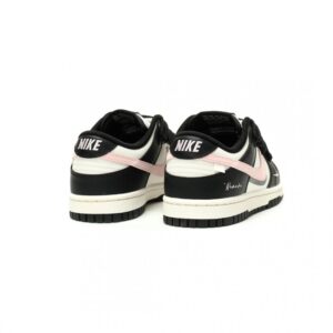 【AT14338】Nike x Off-WhiteコラボSB Dunk Low ストリートファッションとハイエンドファッションの完璧な融合 | Off-White x Nike